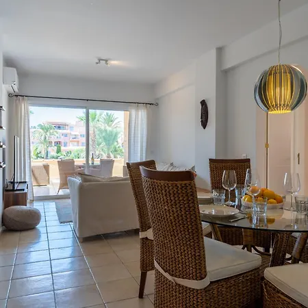 Tropical Paradise In Harbour Paphos, & Close To *
