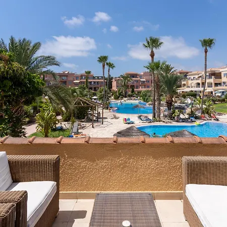 Tropical Paradise In Harbour Paphos, & Close To *