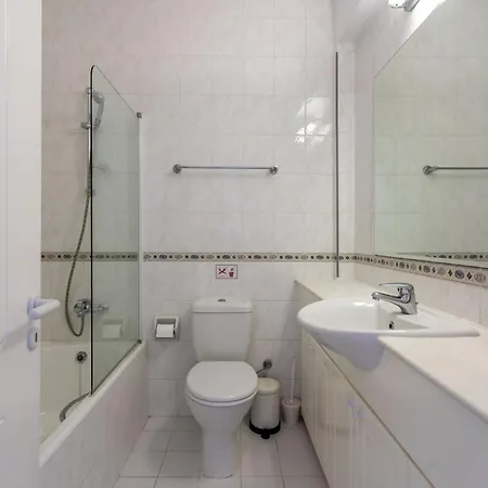 Tropical Paradise In Harbour Paphos, & Close To *