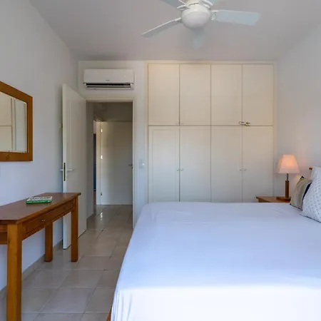 Tropical Paradise In Harbour Paphos, & Close To Appartement Paphos