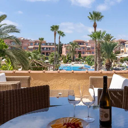 Apartmán Tropical Paradise In Harbour Paphos, & Close To Paphos